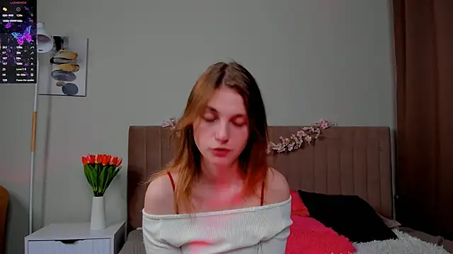 ErinnPieloch online show from May 2, 8:03 pm