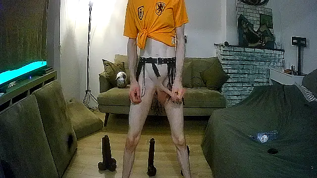 rudy25cm online show from June 14, 8:33 pm