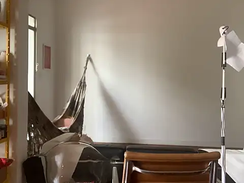 kaliamazona online show from April 8, 7:25 pm