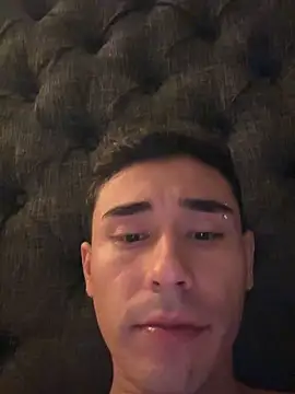 Snapshot of Adam_Grey chatting on May 14, 5:47 am Adam Grey online show from May 14, 5:47 am