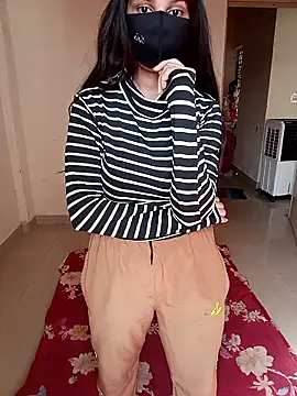 Divya3107 online show from June 7, 3:21 am