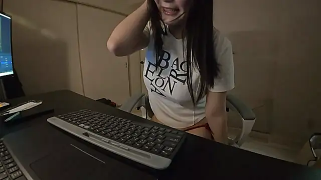 sakurako 12 online show from May 9, 6:57 pm