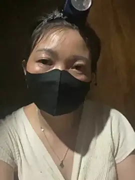 Bling-pusy online show from May 3, 1:17 pm