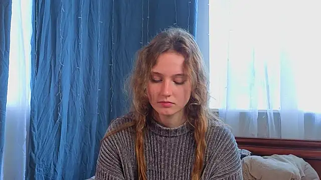 Snapshot of RubieHeiser chatting on June 17, 11:01 am RubieHeiser online show from June 17, 11:01 am