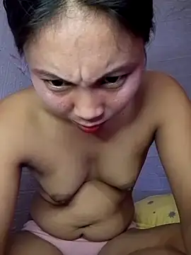 Snapshot of Kim_Pussy chatting on March 15, 5:24 am Kim Pussy online show from March 15, 5:24 am