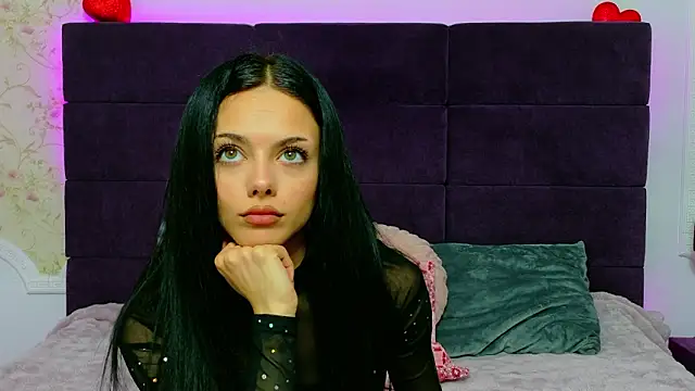 NataliaCroft online show from March 27, 3:01 pm