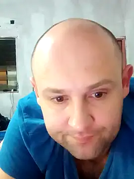 Snapshot of Vladfun chatting on March 11, 1:55 am Vladfun online show from March 11, 1:55 am