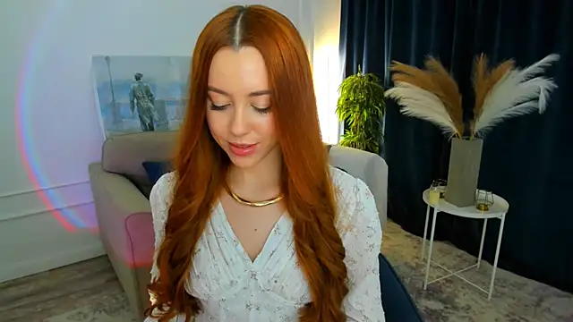 BloomAndFun online show from April 22, 8:21 pm
