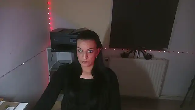 SpicyJenny online show from March 17, 8:01 pm