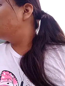 Snapshot of lunaxxx24 chatting on March 21, 11:30 pm lunaxxx24 online show from March 21, 11:30 pm