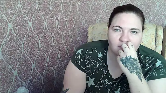 ElviraOreillly online show from March 16, 3:05 pm