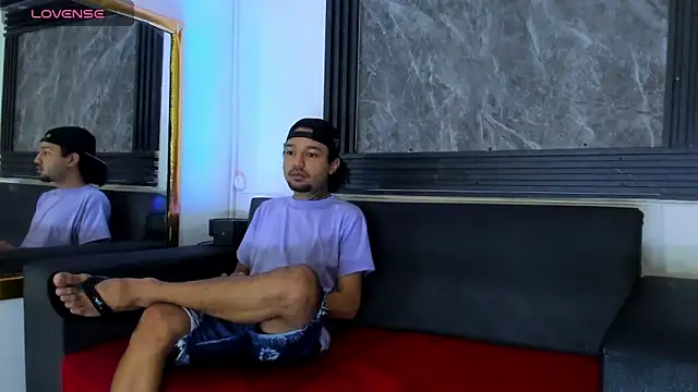 Angelo Blessed online show from May 20, 6:14 pm