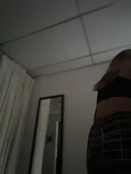 CarolQueen1  online show from June 16, 1:14 pm
