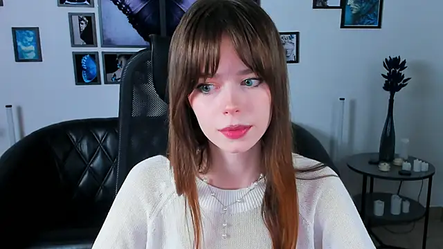 RoseWest online show from April 3, 11:19 am