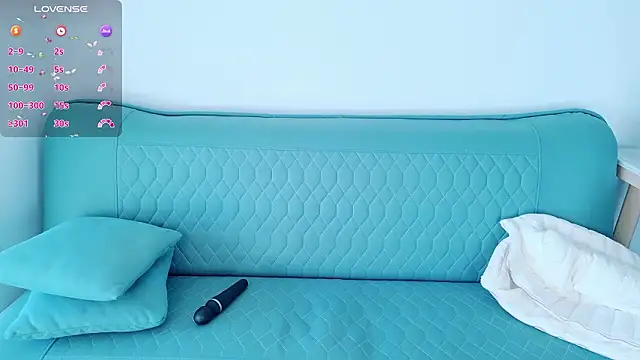 yangyang2026 online show from March 15, 1:11 am