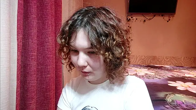 OlivaArashiro online show from April 5, 10:29 pm