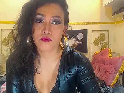 Tranishasha online show from March 11, 2:56 pm