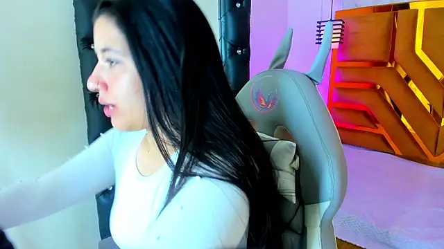 Mia Rose1417 online show from March 16, 12:53 pm