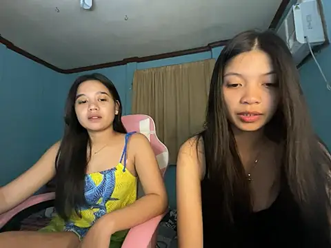 Snapshot of pinay_celebrity chatting on July 5, 3:41 pm pinay celebrity online show from July 5, 3:41 pm