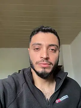 Snapshot of SoftAmjad chatting on May 19, 11:38 am SoftAmjad online show from May 19, 11:38 am