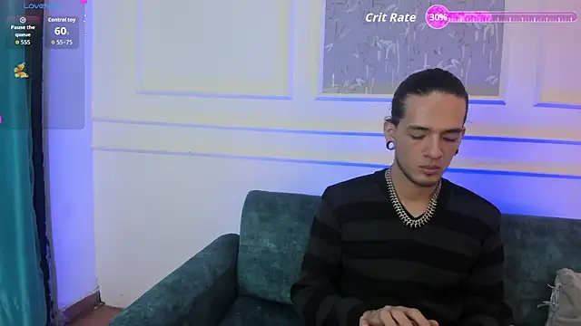 Snapshot of Skinny_Mac chatting on June 18, 1:26 pm Skinny Mac online show from June 18, 1:26 pm