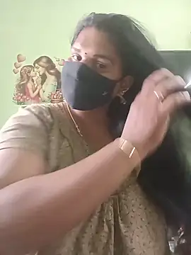 Snapshot of telugutanuja_ chatting on May 30, 11:07 am telugutanuja online show from May 30, 11:07 am