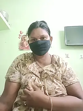 Snapshot of telugutanuja_ chatting on June 9, 12:44 am telugutanuja online show from June 9, 12:44 am