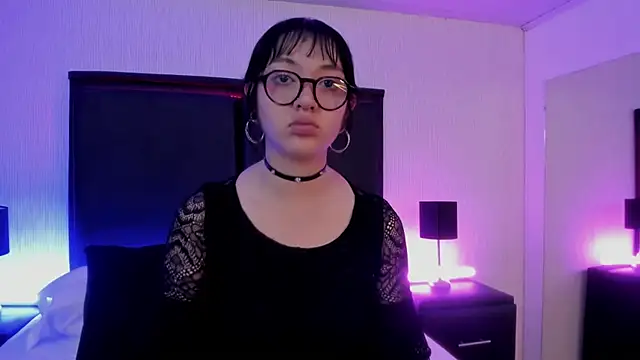 Snapshot of LilithBluum chatting on June 3, 1:25 pm LilithBluum online show from June 3, 1:25 pm