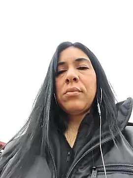 Camillemonroe  online show from April 29, 11:36 am