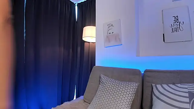 Zoey monroe online show from July 22, 1:36 pm