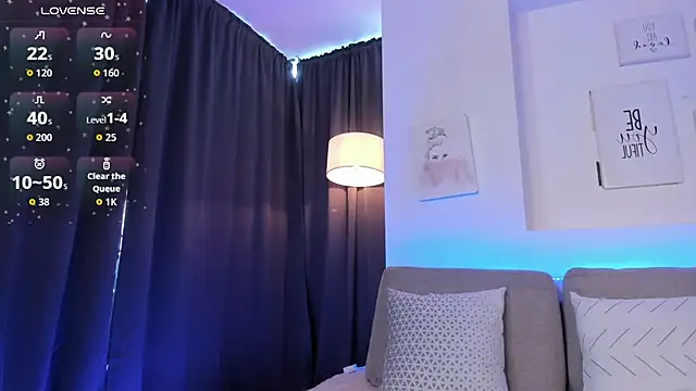 Zoey monroe online show from July 31, 12:15 pm