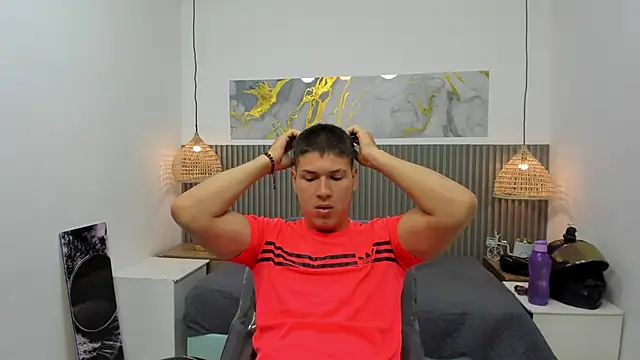 AlessandroFranco online show from May 6, 2:11 pm