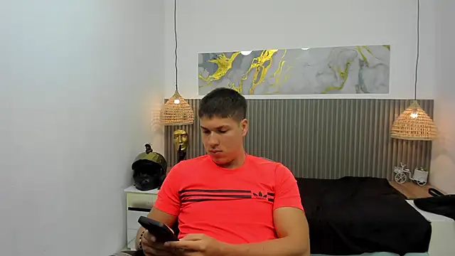 AlessandroFranco online show from May 11, 4:04 pm
