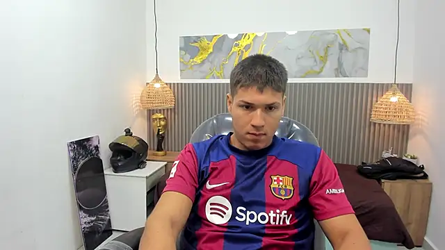 AlessandroFranco online show from May 13, 2:47 pm
