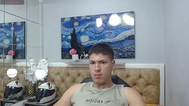 AlessandroFranco online show from May 26, 1:18 pm