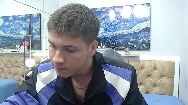 AlessandroFranco online show from June 3, 2:33 pm