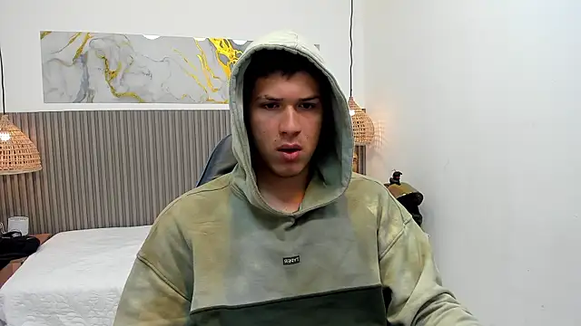 AlessandroFranco online show from July 24, 12:36 pm