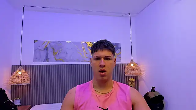 AlessandroFranco online show from August 4, 12:41 pm