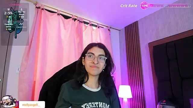 Snapshot of Molly_A chatting on May 18, 2:56 pm Molly A online show from May 18, 2:56 pm