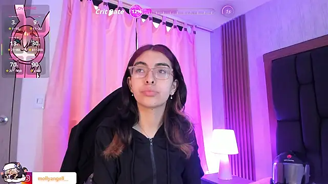 Snapshot of Molly_A chatting on May 30, 3:09 pm Molly A online show from May 30, 3:09 pm
