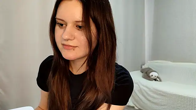 CecileSpeights online show from March 16, 6:06 am