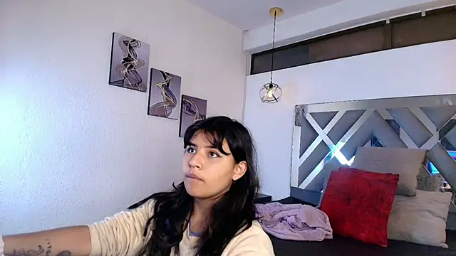 Snapshot of Liily_Foxxy chatting on July 9, 11:14 am Liily Foxxy online show from July 9, 11:14 am