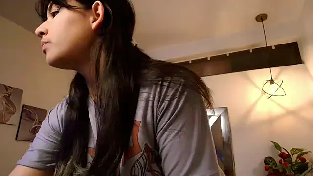 Snapshot of Liily_Foxxy chatting on July 17, 11:06 am Liily Foxxy online show from July 17, 11:06 am