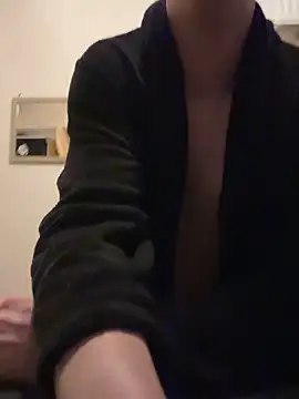 Snapshot of maniackle chatting on March 10, 12:59 am maniackle online show from March 10, 12:59 am