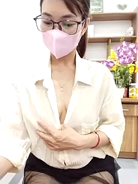 Mai phuong online show from April 30, 9:04 am
