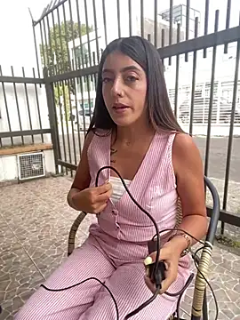 Snapshot of Electra_Pinkk chatting on June 30, 12:50 pm Electra Pinkk online show from June 30, 12:50 pm