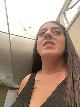 Snapshot of Electra_Pinkk chatting on July 11, 1:25 pm Electra Pinkk online show from July 11, 1:25 pm