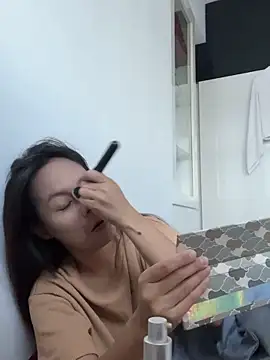 velvetveloura online show from March 13, 10:44 am