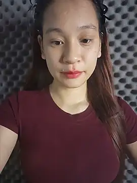 Snapshot of -Hicici- chatting on July 31, 12:10 am -Hicici- online show from July 31, 12:10 am