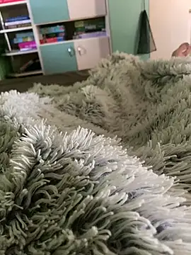 Snapshot of smallcoock chatting on June 8, 8:37 am smallcoock online show from June 8, 8:37 am